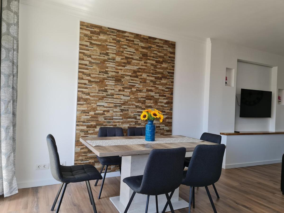 Yumboflat Two Bedroom Apartment بلايا ديل إنغلز المظهر الخارجي الصورة